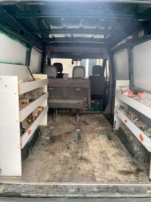Vînd sprinter 2003 motor 2.2