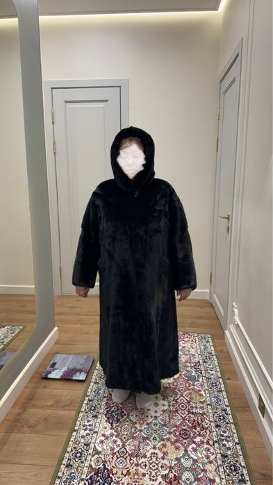 Шуба норковая,натуральный мех, изумрудного цвета