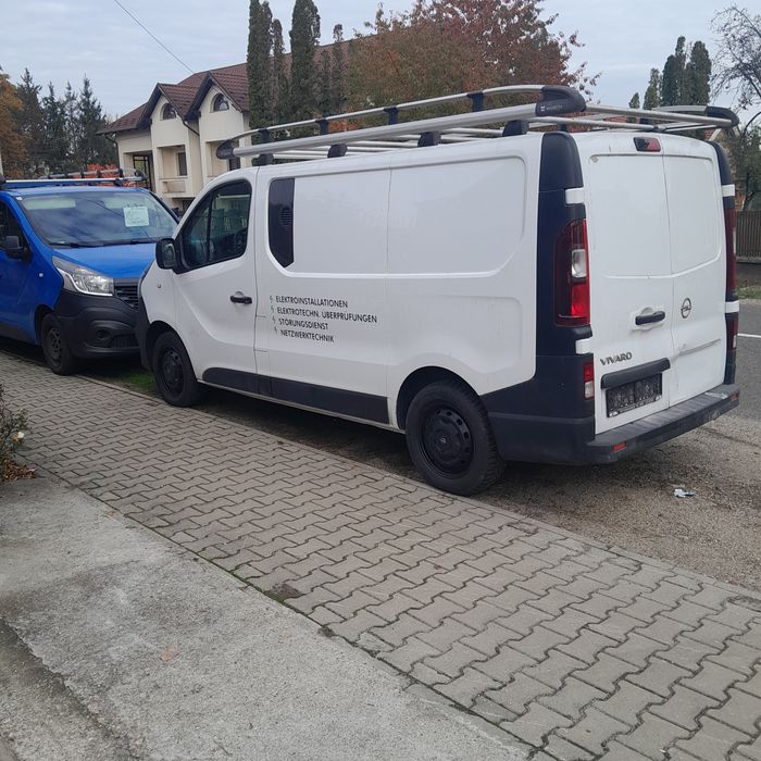 Se vinde  Renault Trafic