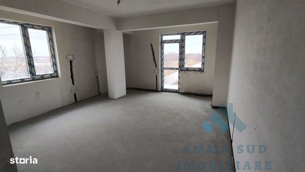 Vila - Spatiu Comercial - P + 1E + M - 360 mp - Comuna Frumusani