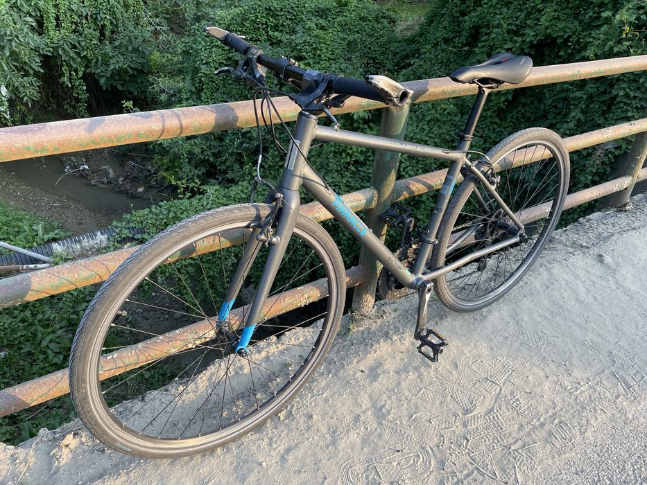 Bicicleta hibrid (road trekking mtb) Pinnacle Neon 2 Shimano Claris