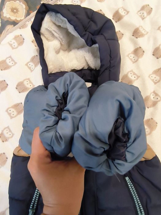 Geaca bebe mărimea 80 H&M