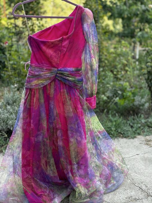 Rochie superba din voal