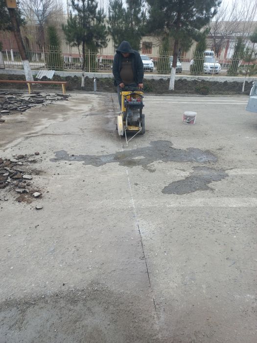 Asfalt kesamiz 10.000 sõm metiri 200 metrdan ziyot busa