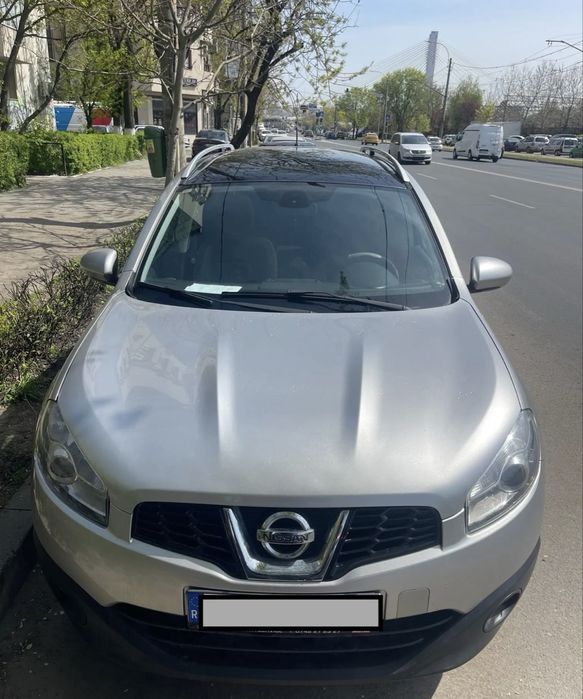 Nissan Qashqai 2.0 DCI All Mode 4x4 SUV 7 locuri