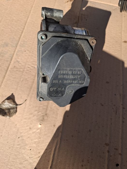 Clapeta acceleratie passat cc motor 2.0 diesel