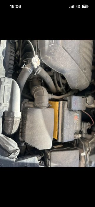 Елантра хюндай.