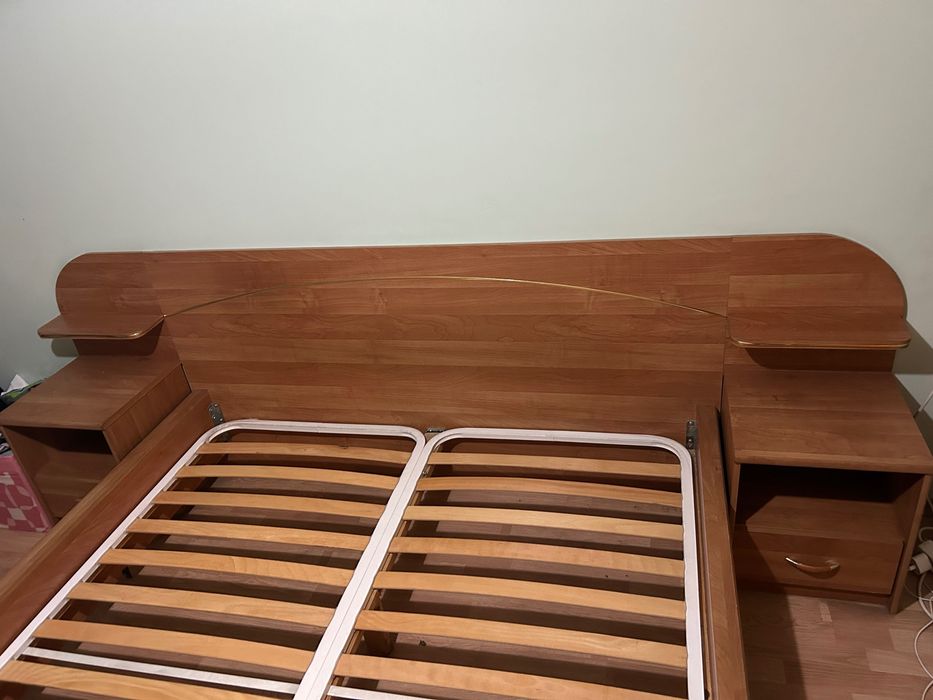 Спалня + нощни шкафчета