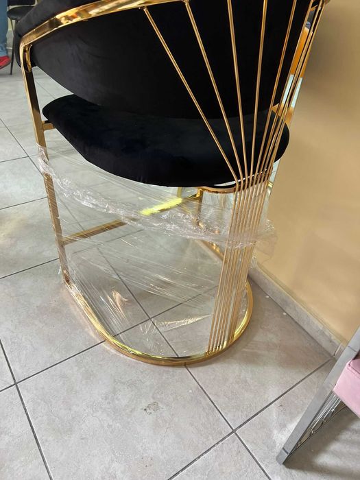 Най-продавания стол. Безплатна доставка