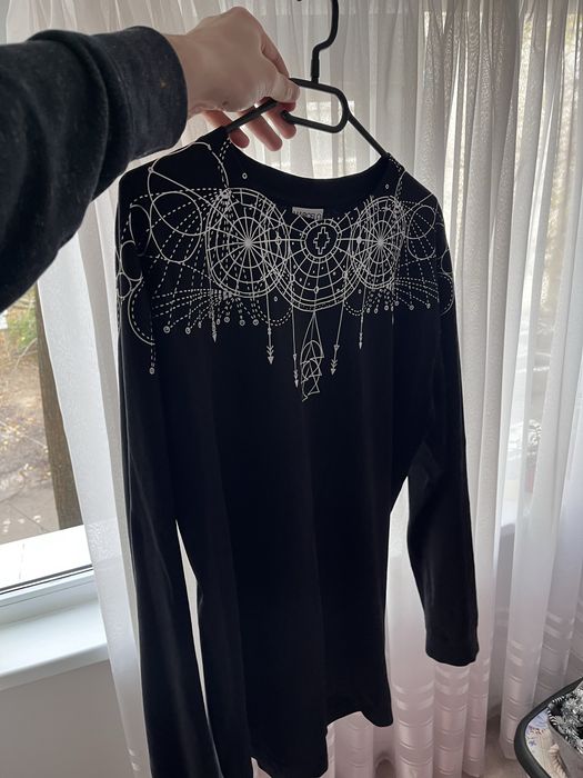 Marcelo Burlon Sleeve