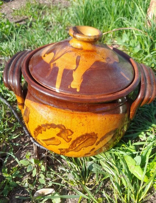 Части от носии и Гювеч