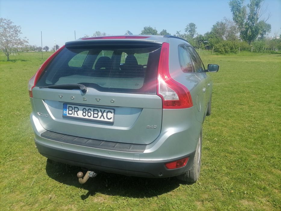 Vând Volvo xc60 an 2010