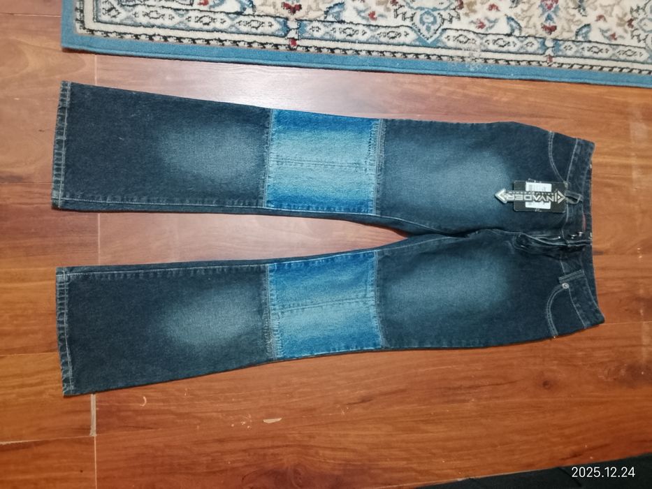 Срочно продам новые джинсы