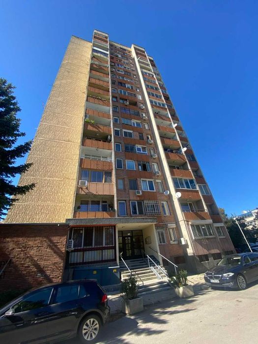 Продава се Тристаен апартамент в София, Изток - 90 кв.м за 3545 €/кв.м - Снимка #2