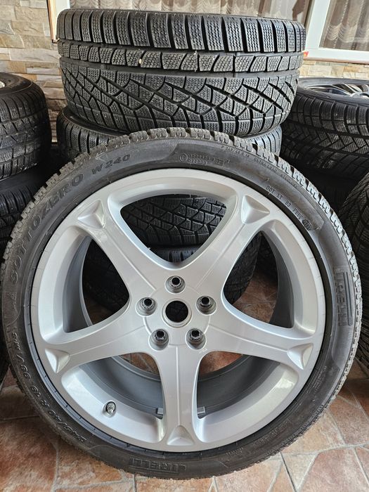 Vînd mai multe modele de jante aluminiu vw.volvo.audi .range rover. Ferrari