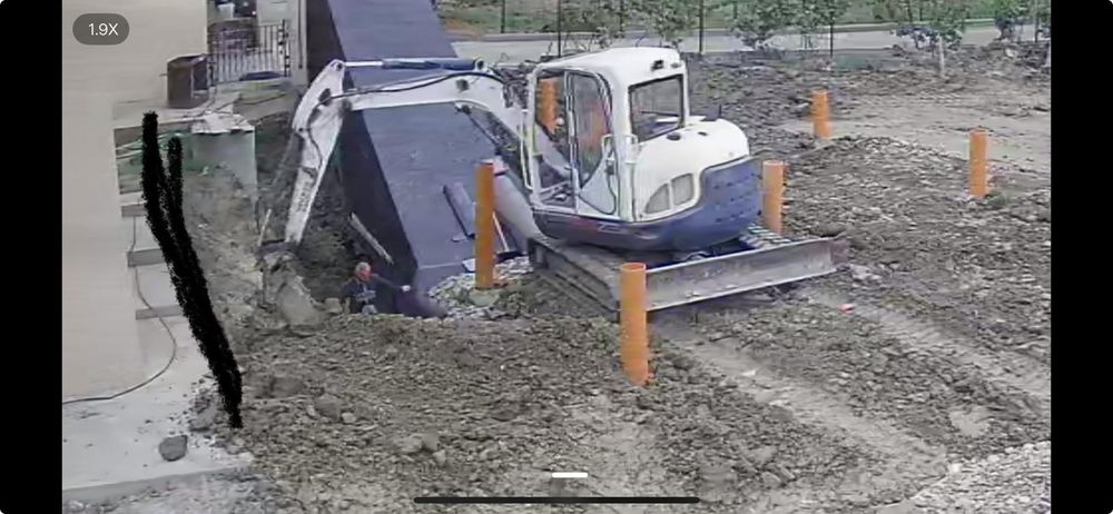 Execut lucrări de pregătire a terenului