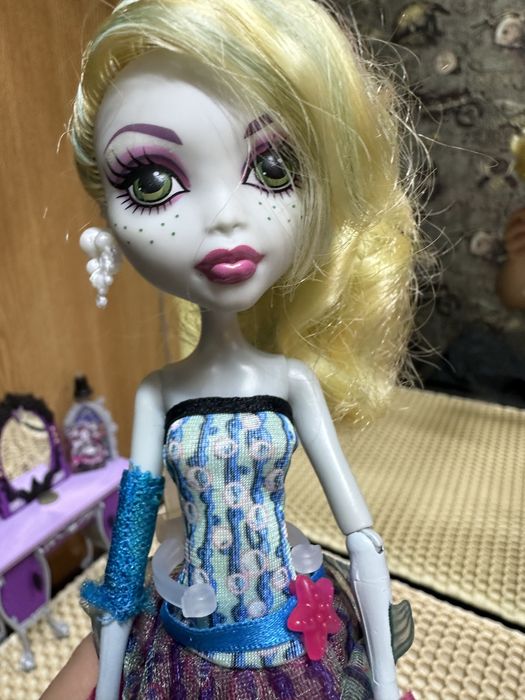 Продам куклу  монстр хай!