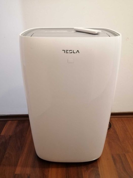 Мобилен климатик TESLA TTKA-12CHW