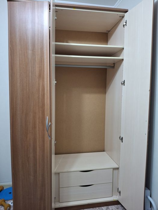 Шифонер с зеркалом