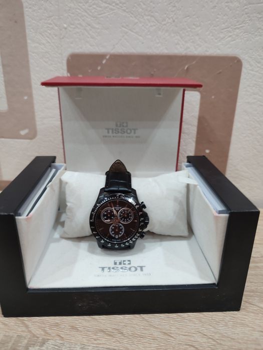 Часы Tissot v8 б/у