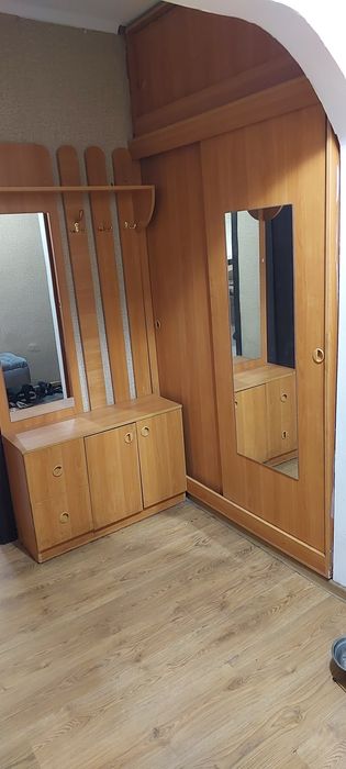 Продам  срочно прихожую