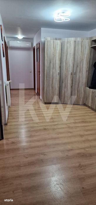 Apartament 3 camere decomandat | 77 mp | 2 dormitoare | 2 bai | Etaj 2