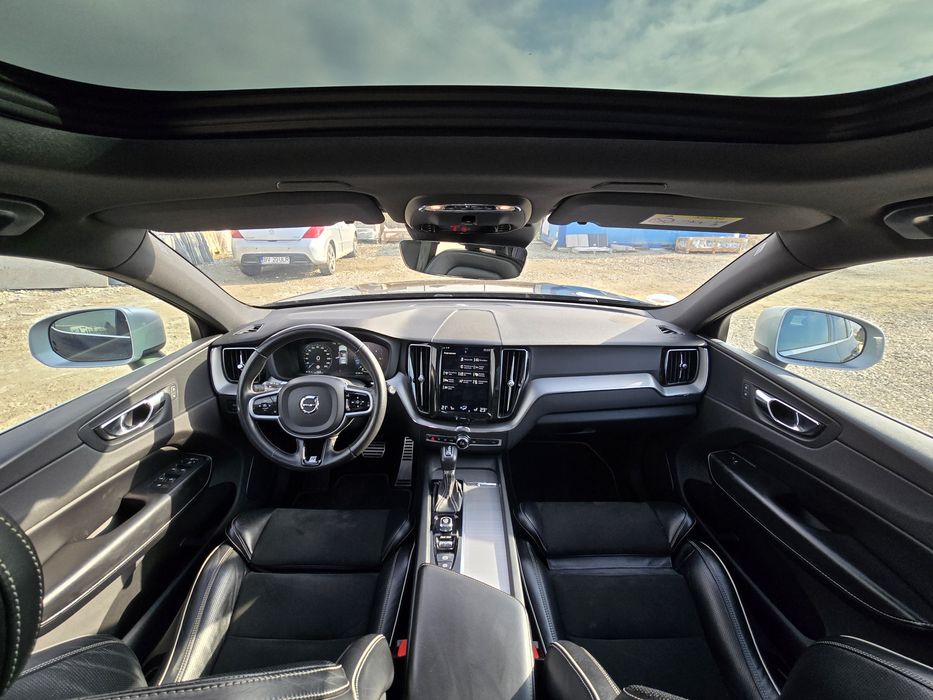 Volvo XC60. D5.  R-Design. 235 cai. 4x4. Germania. RAR efectuat