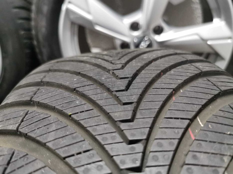 Jante Originale Audi A6 A4 A5 .R 18 .cu anvelope de iarna