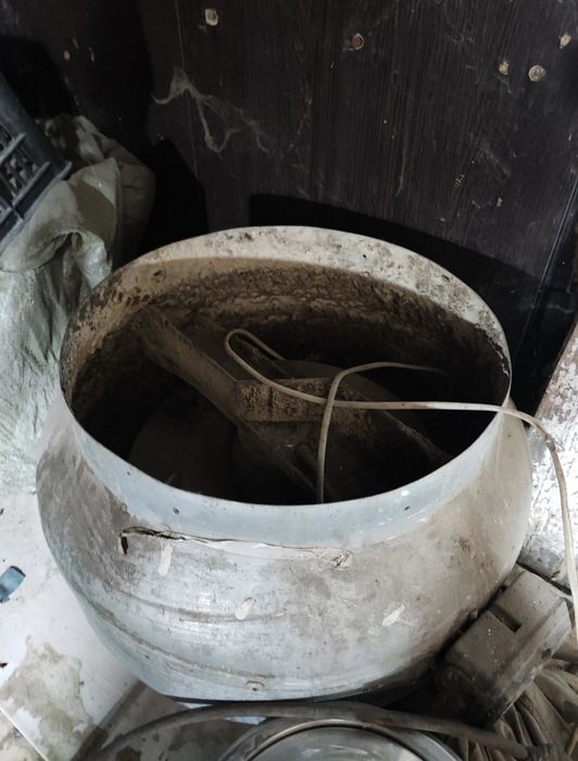 Вытяжка промышленная.