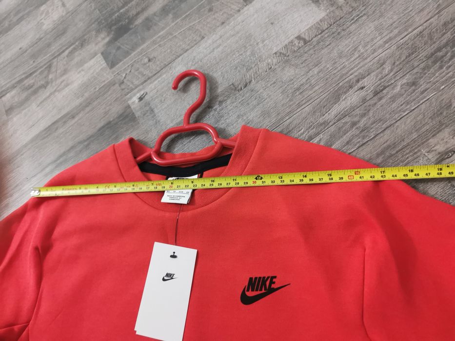 Bluza originala Nike, nouă, XS