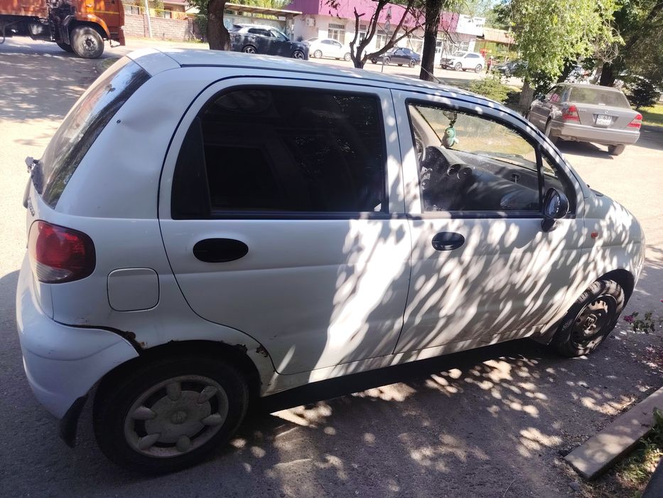 Продам машину матиз