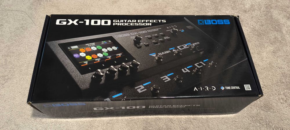Procesor chitară Boss GX-100 + adaptor Boss BT-Dual Bluetooth!