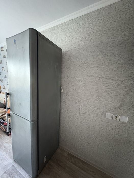 Продам Холоделник 70000 тг