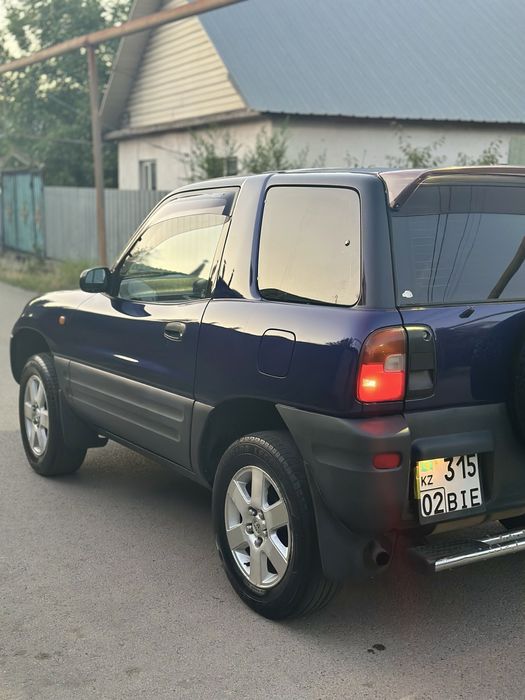 Продам тойота рав 4