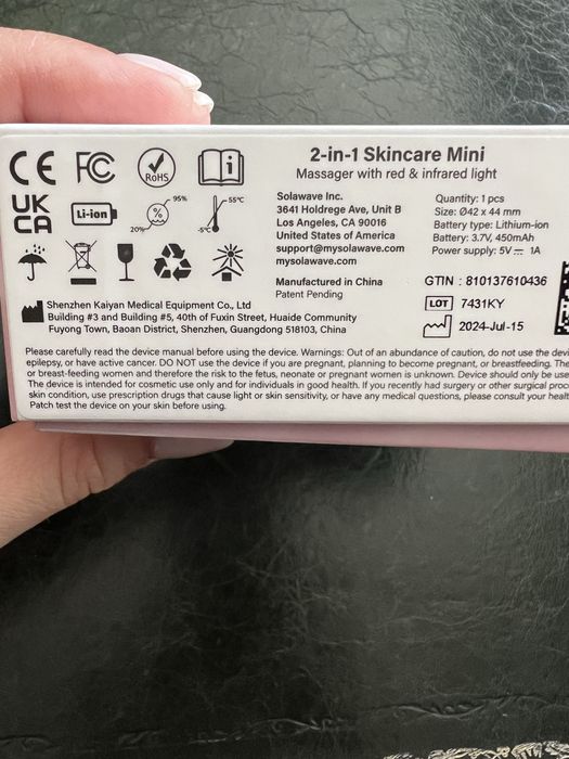 Solawave Radiant Renewal 2-in-1 Skincare Mini – lumină roșie + infraroșu
