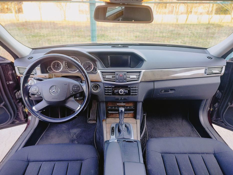Mercedes E220cdi Elegance automată!