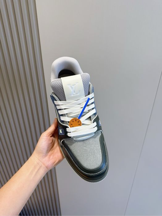 Adidasi Louis Vuitton , calitate premium , pe comanda , noi , 43