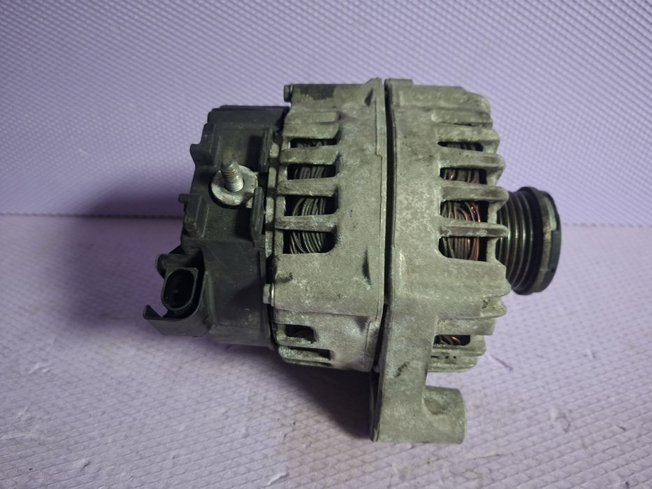 Alternator 180A motor N47 D20 C BMW F20 F21 F22 F30 F31 F32 F33 F34 F36 Cod 7823343 in stare buna de funcționare
