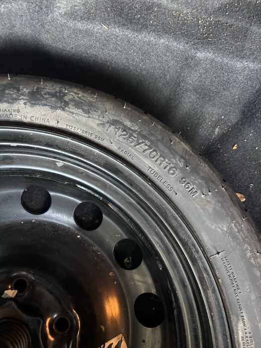 Roata rezerva si chit pana originale vw