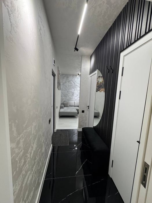 Продается Буз 1 художников метро БИЙ