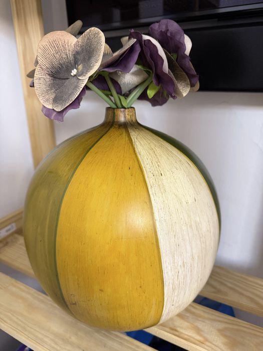 Продам вазу круглая для цветов