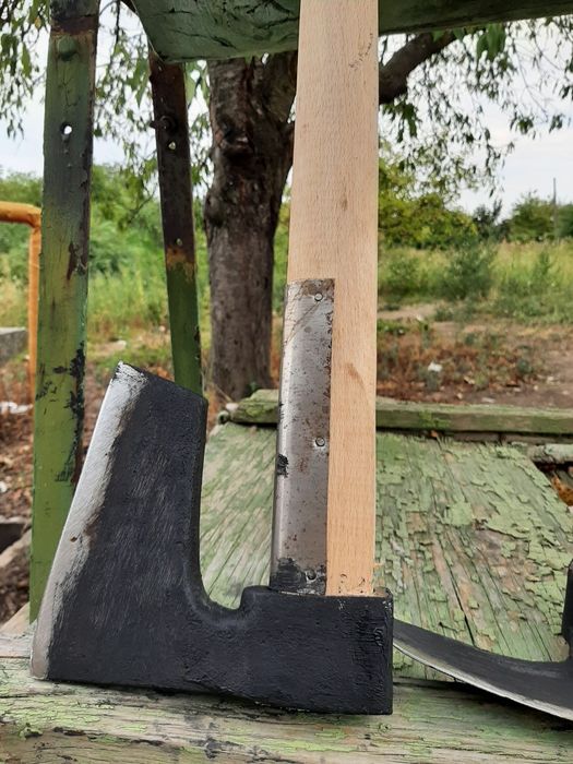 Ръчно ковани от ресиорн стомана