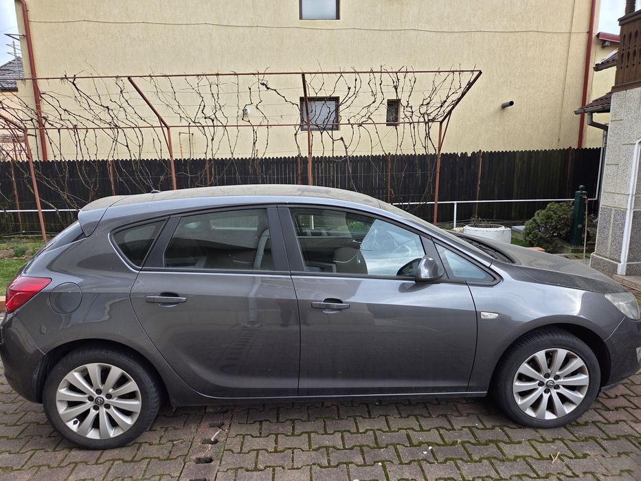 OPEL Astra 2010 — imagine 12