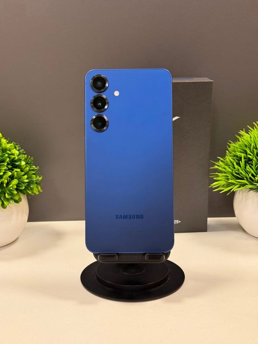 Samsung S25plus 256 gb