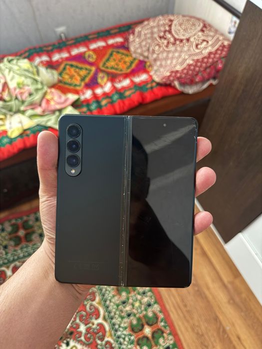Samsung z fold 3