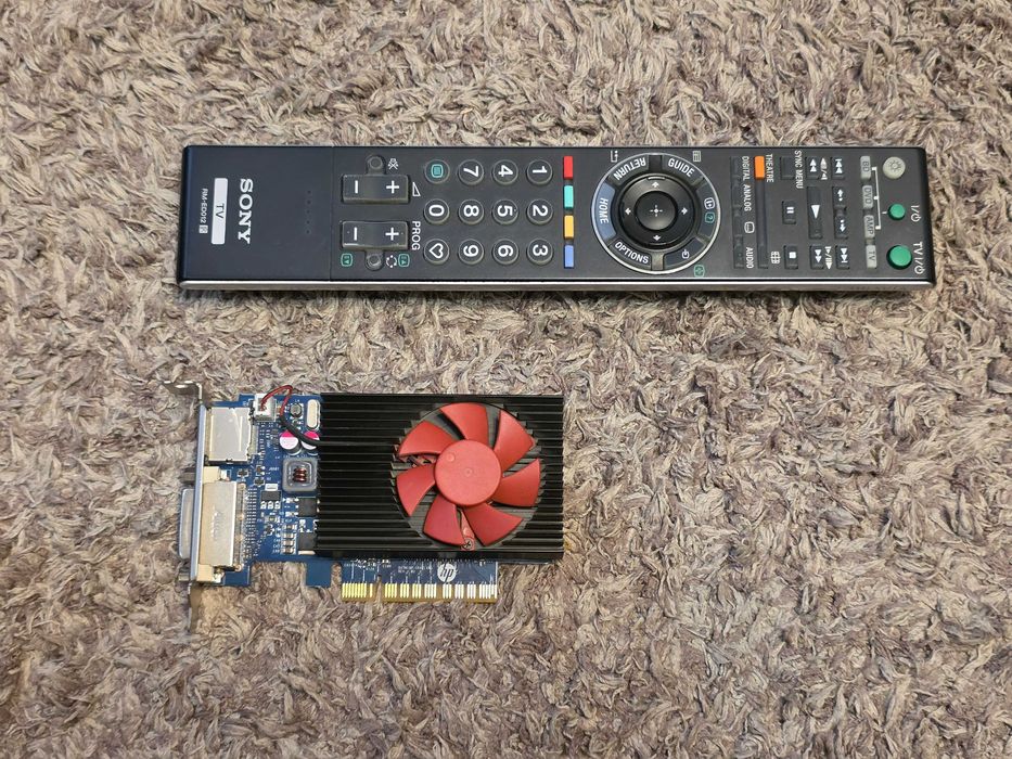 Placa video GT730 Low profile + un GT730 ALB