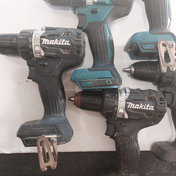 Безчетков акумулаторен винтоверт Макита 18 волта Makita DDF484