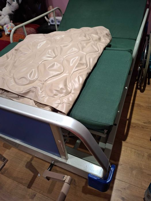 болнично ортопедично легло