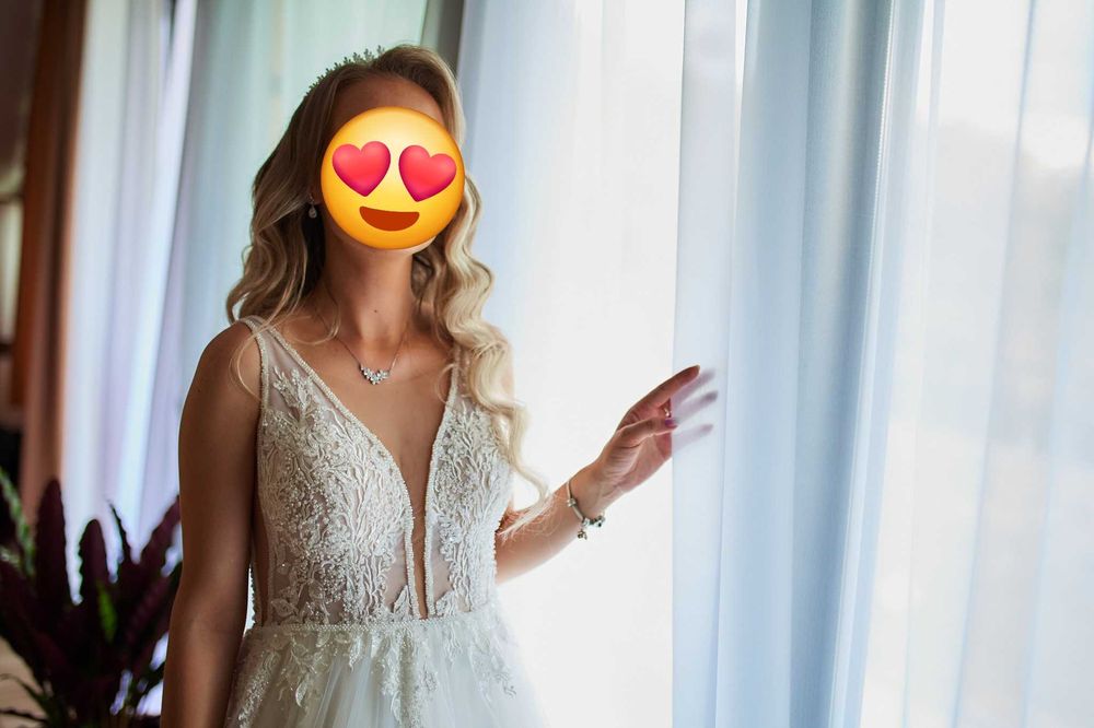 Rochie mireasa tip A-line