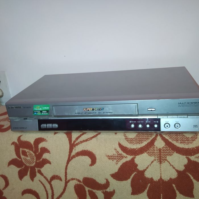 Продам видеомагнетафон